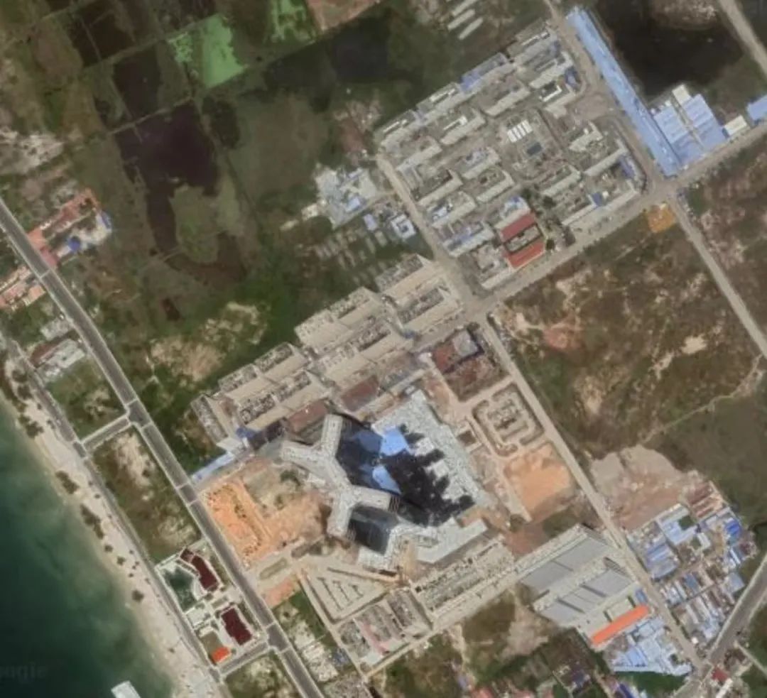 西港“中国城”俯瞰图，左下为金水城，右上为凯博城